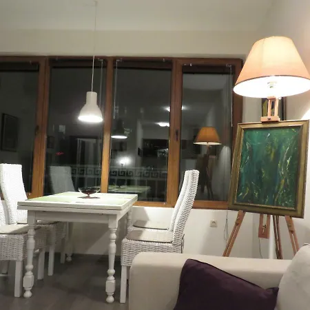 Nereya Palace Art Aprtament Marina *